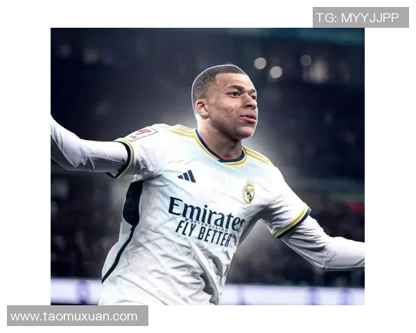 美国足球历史第一球星的传奇之路与全球影响力探讨